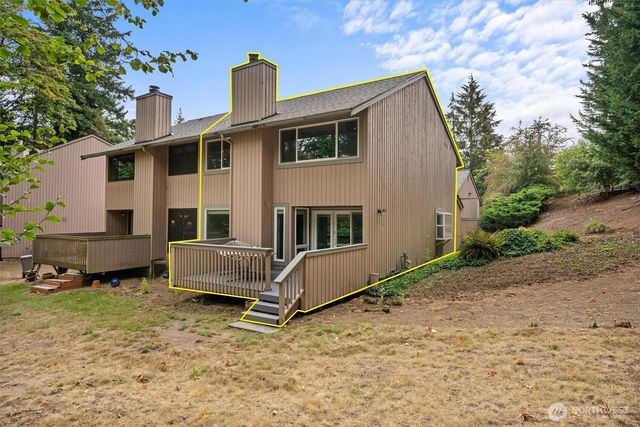 2958 Kennewick Pl Place NE, Renton, WA 98056