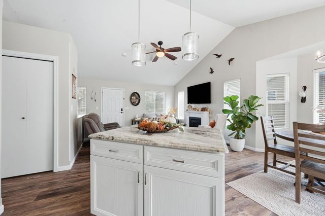 12013 E Boxthorn St, Wichita, KS 67226