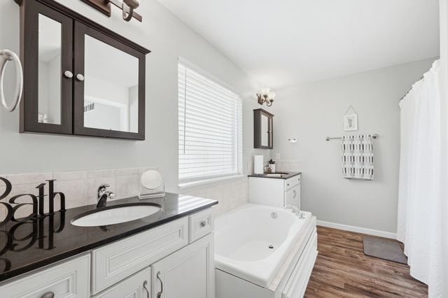 12013 E Boxthorn St, Wichita, KS 67226