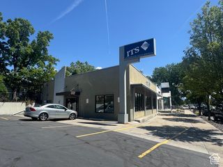 2425 S HIGHLAND DR, Salt Lake City, UT 84106