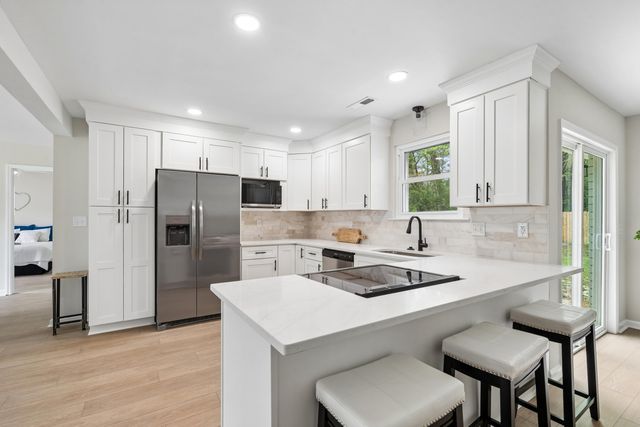 230 Smythe Drive, Summerville, SC 29485