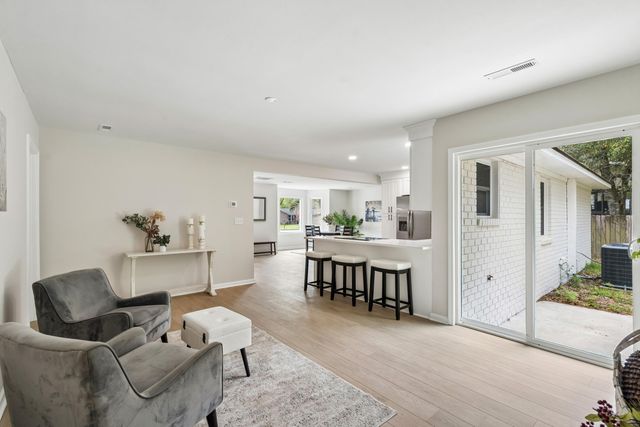 230 Smythe Drive, Summerville, SC 29485