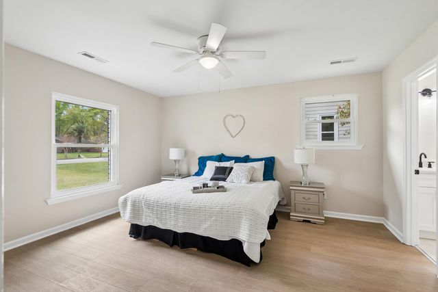 230 Smythe Drive, Summerville, SC 29485