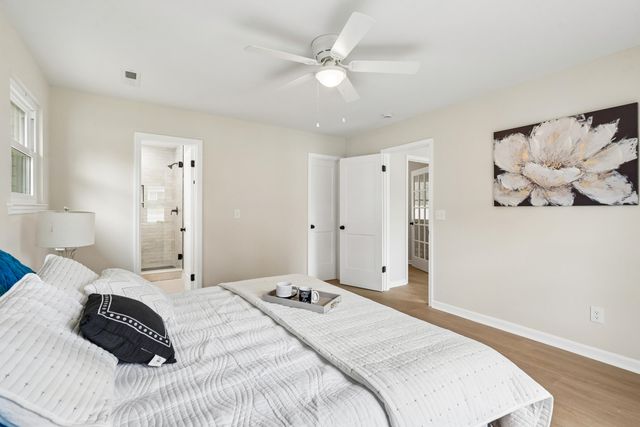 230 Smythe Drive, Summerville, SC 29485