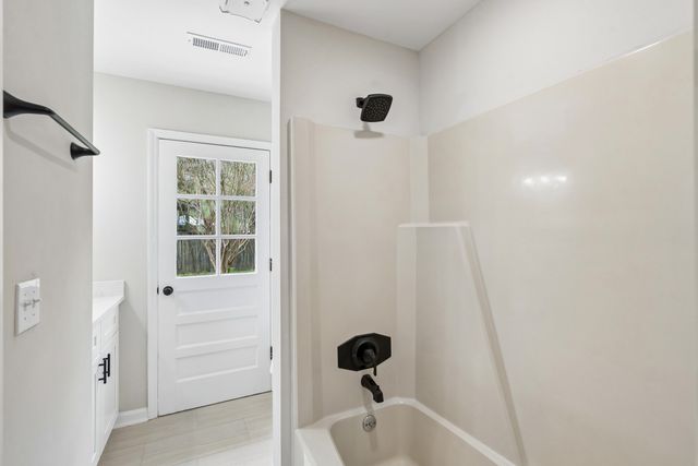 230 Smythe Drive, Summerville, SC 29485