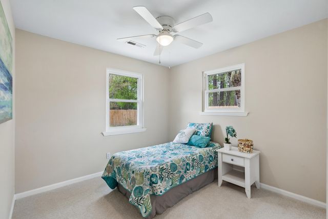 230 Smythe Drive, Summerville, SC 29485