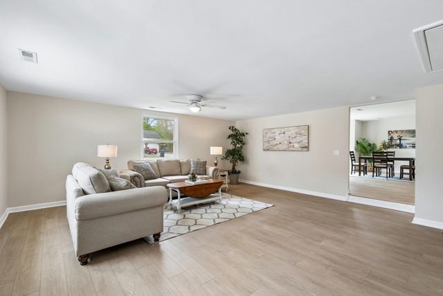 230 Smythe Drive, Summerville, SC 29485