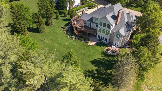 367 Pine Bend Drive, Chesterfield, MO 63005