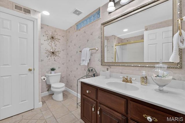 367 Pine Bend Drive, Chesterfield, MO 63005