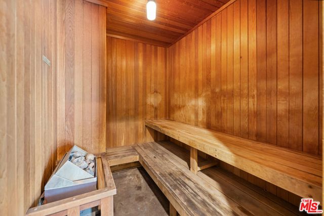 4280 Via Arbolada 109, Los Angeles, CA 90042
