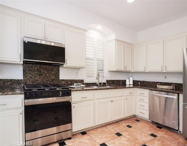 24644 Magnolia Place, Harbor City, CA 90710