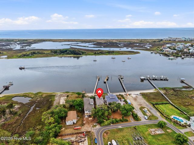 1128 S Seabreeze Road, Wilmington, NC 28409