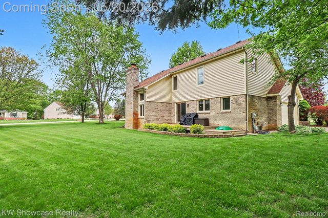 10100 Abrams Fork, Brighton Township, MI 48114