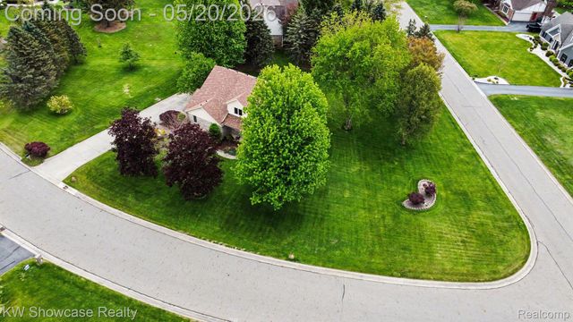 10100 Abrams Fork, Brighton Township, MI 48114