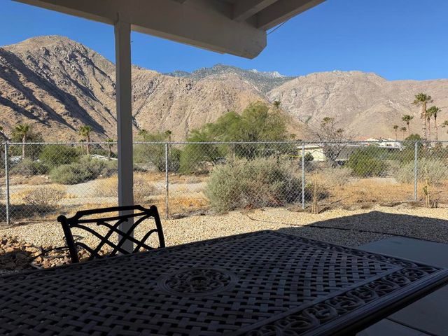 22495 Sierra Drive, Palm Springs, CA 92262