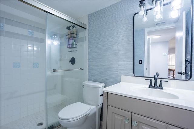 1005 S BAYSHORE BOULEVARD 102, Safety Harbor, FL 34695