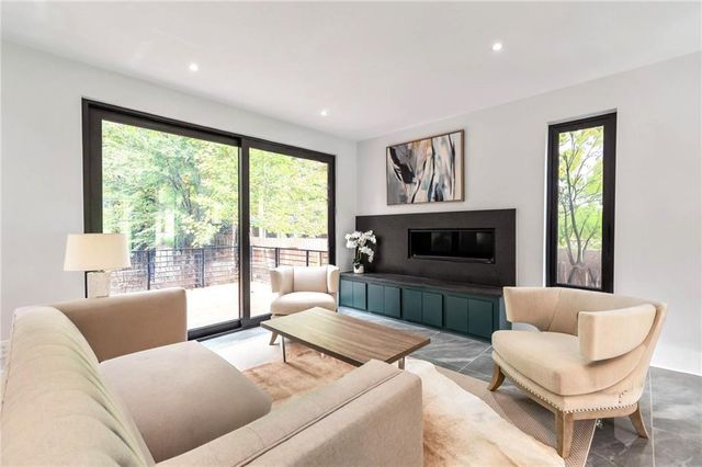 1653 Wayland Circle NE, Brookhaven, GA 30319