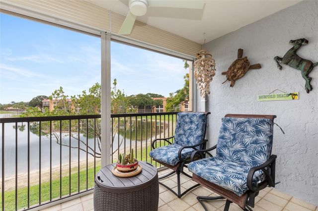 5921 Coral Lake Drive 209, Margate, FL 33063