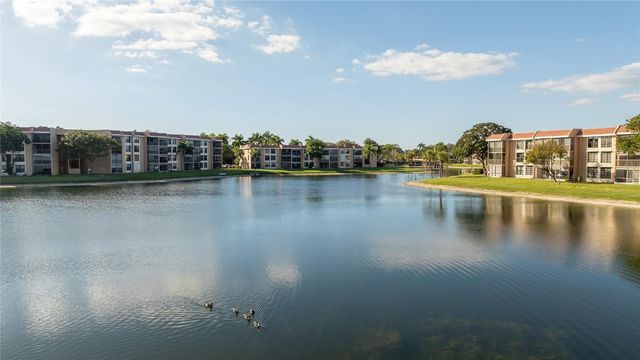 5921 Coral Lake Drive 209, Margate, FL 33063