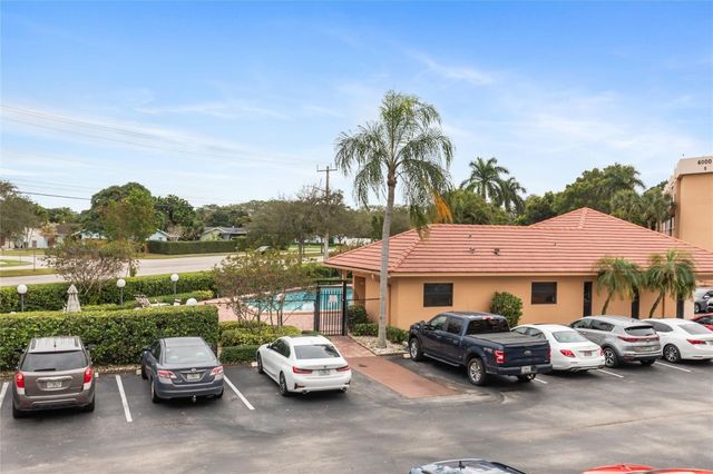 5921 Coral Lake Drive 209, Margate, FL 33063