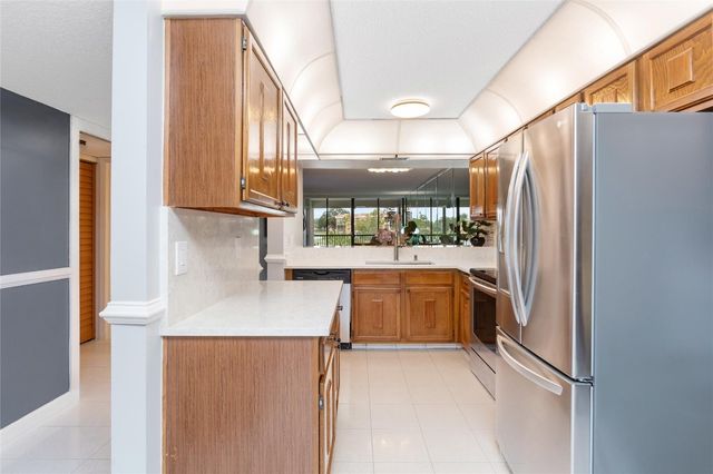 5921 Coral Lake Drive 209, Margate, FL 33063