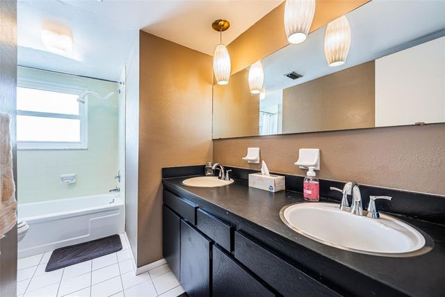 4106 53RD AVENUE S, St Petersburg, FL 33711