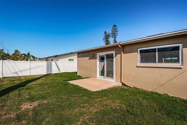 4106 53RD AVENUE S, St Petersburg, FL 33711