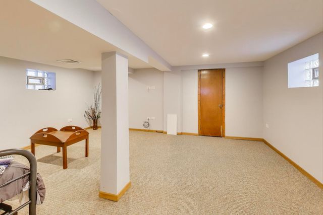 3636 N Olcott Avenue, Chicago, IL 60634