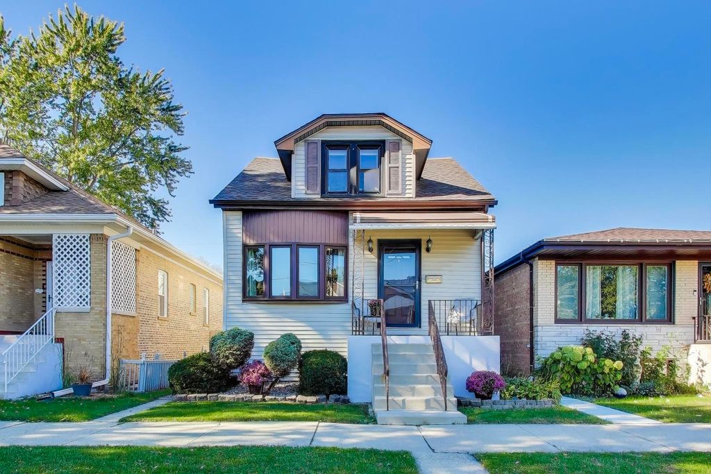 3636 N Olcott Avenue, Chicago, IL 60634