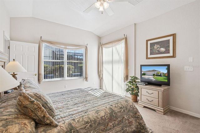 718 CORVINA DRIVE, Davenport, FL 33897