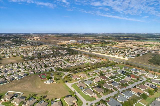 718 CORVINA DRIVE, Davenport, FL 33897