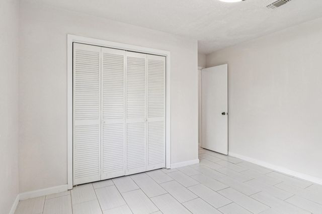 14067 Towneway Drive, Sugar Land, TX 77498