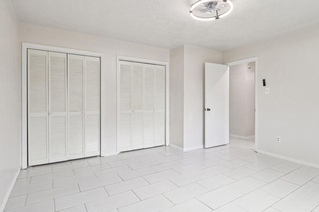 14067 Towneway Drive, Sugar Land, TX 77498