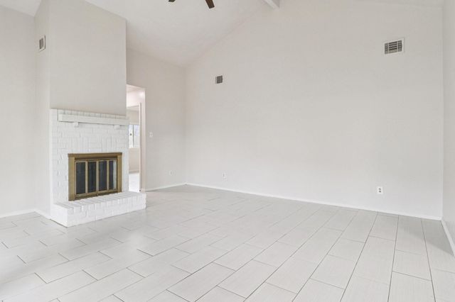 14067 Towneway Drive, Sugar Land, TX 77498