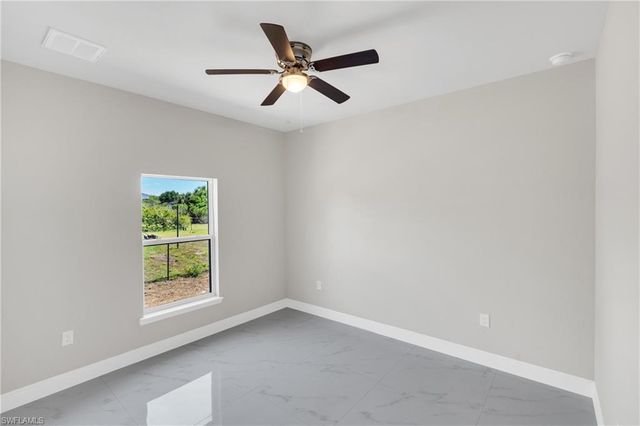 917 Margaret AVE S, Lehigh Acres, FL 33974