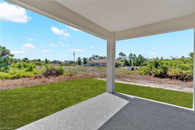 917 Margaret AVE S, Lehigh Acres, FL 33974