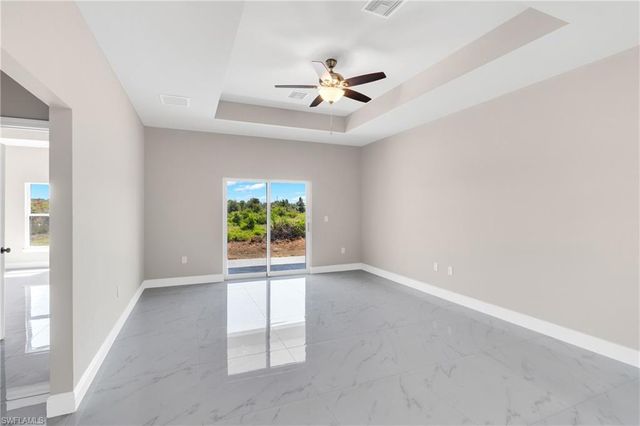 917 Margaret AVE S, Lehigh Acres, FL 33974