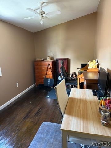 1222 Vanderbilt Avenue, Niagara Falls, NY 14305