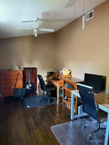 1222 Vanderbilt Avenue, Niagara Falls, NY 14305