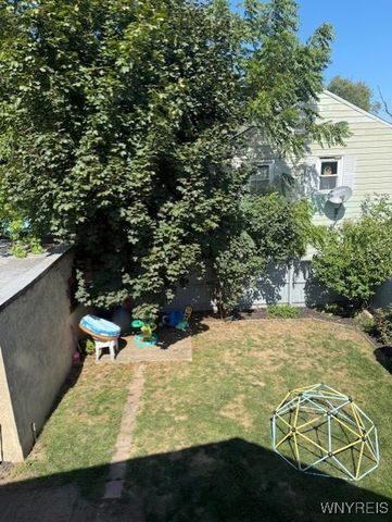 1222 Vanderbilt Avenue, Niagara Falls, NY 14305