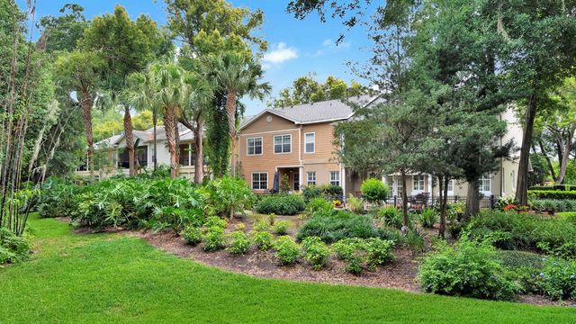 1223 COUNTRY CLUB OAKS CIRCLE, Orlando, FL 32804