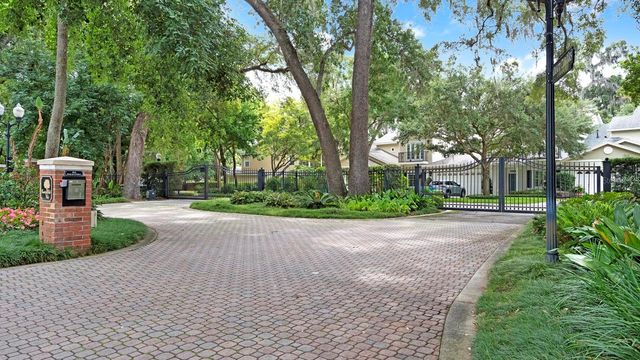1223 COUNTRY CLUB OAKS CIRCLE, Orlando, FL 32804
