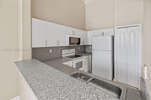 1692 SE 29th Court 205, Homestead, FL 33035
