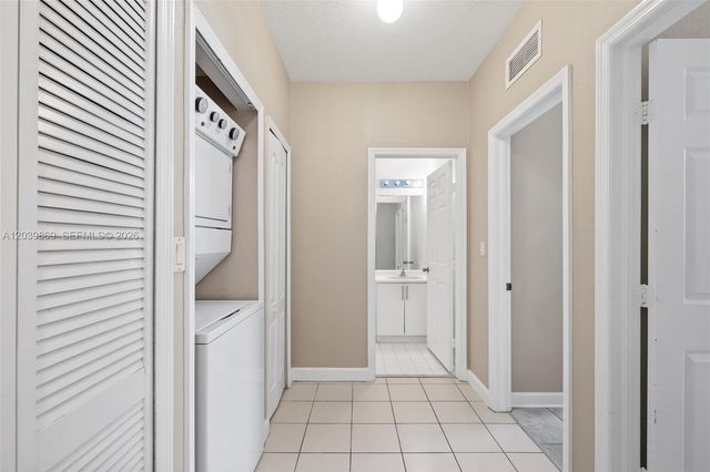 1692 SE 29th Court 205, Homestead, FL 33035