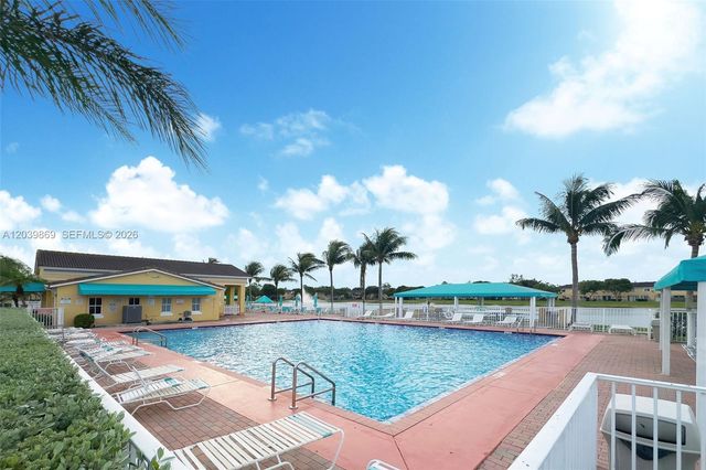 1692 SE 29th Court 205, Homestead, FL 33035