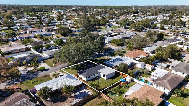 8849 109TH LANE, Seminole, FL 33772