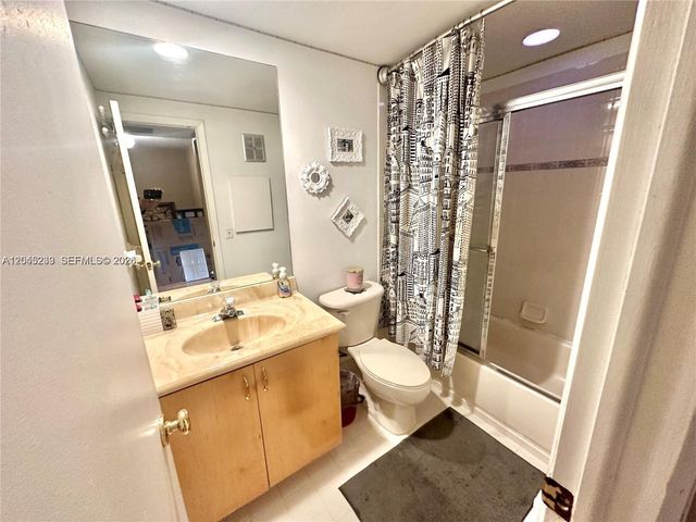 7361 SW 26th Ct 84, Davie, FL 33314