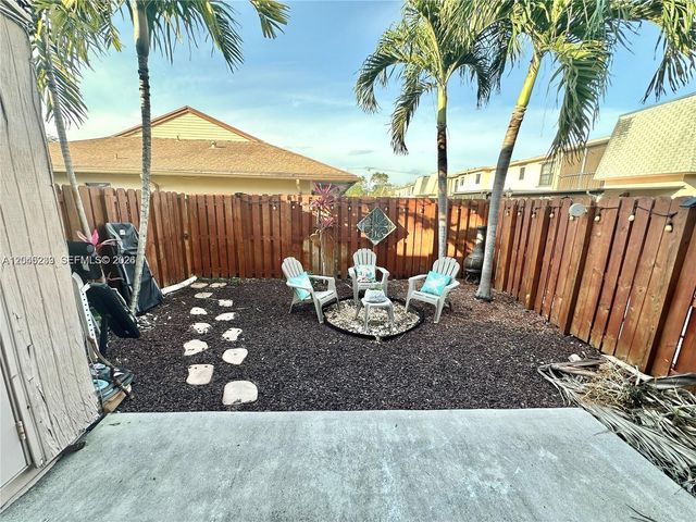 7361 SW 26th Ct 84, Davie, FL 33314