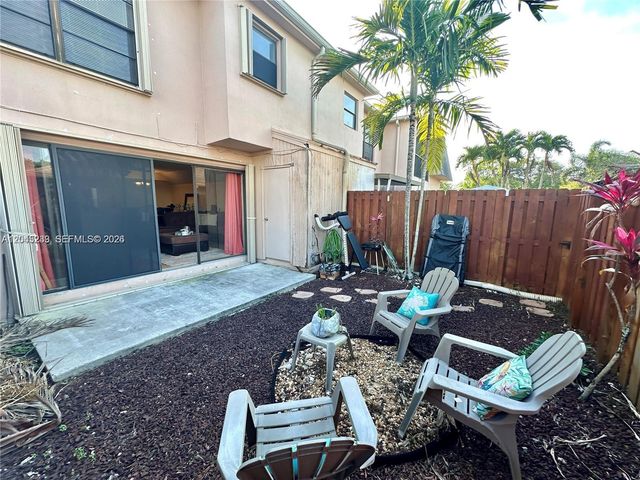 7361 SW 26th Ct 84, Davie, FL 33314