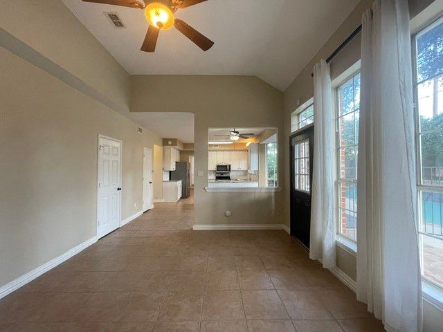 3222 Mapleridge Drive, Grapevine, TX 76051